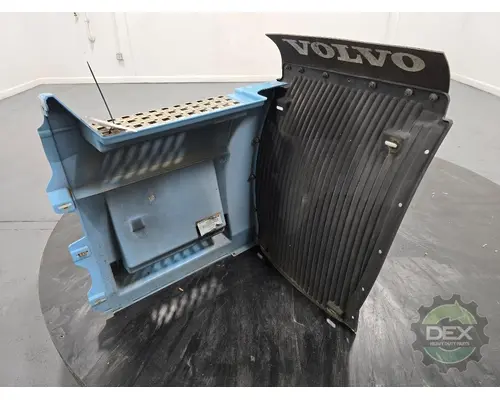 VOLVO VNL780 1644 bulb socket