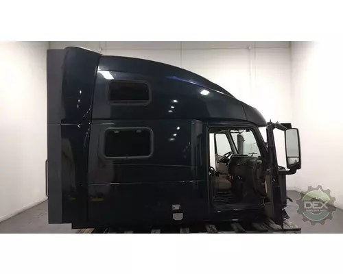 VOLVO VNL780 8102 cab, complete