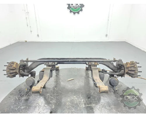 VOLVO VNL780 Axle Assembly, Front (Steer)