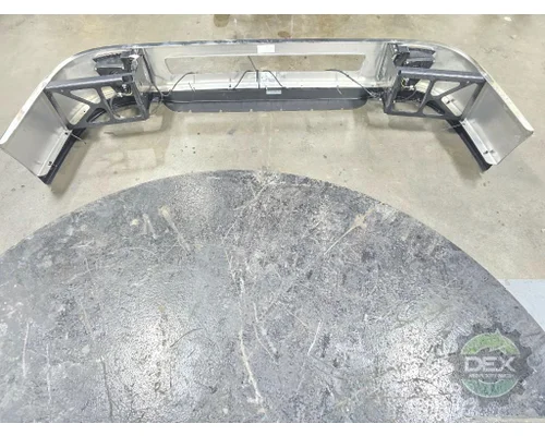 VOLVO VNL780 Bumper Assembly, Front
