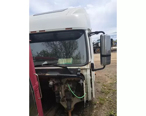 VOLVO VNL780 Cab or Cab Mount