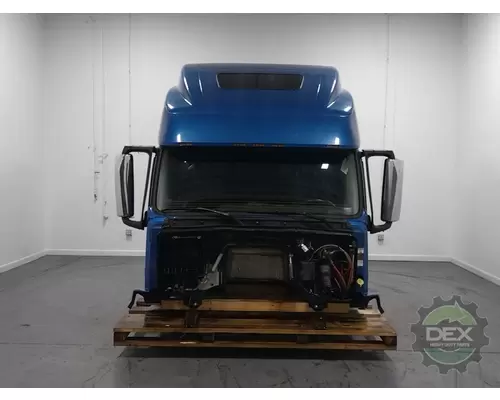 VOLVO VNL780 Cab