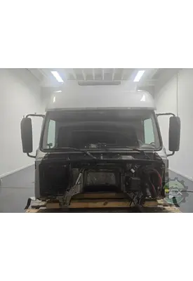 VOLVO VNL780 Cab