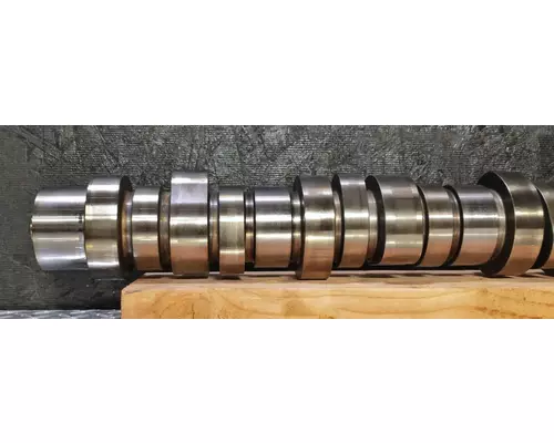 VOLVO VNL780 Camshaft