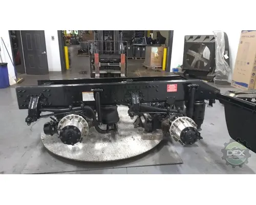 VOLVO VNL780 Cutoff Assembly (Housings & Suspension Only)