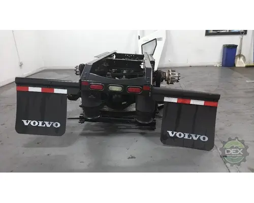 VOLVO VNL780 Cutoff Assembly (Housings & Suspension Only)