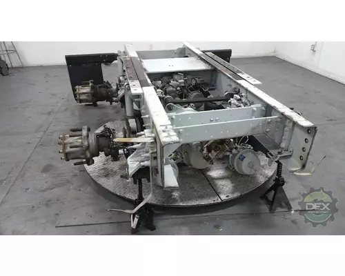 VOLVO VNL780 Cutoff Assembly (Housings & Suspension Only)