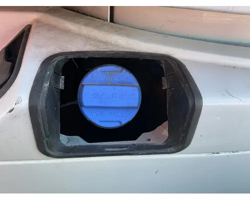 VOLVO VNL780 DEF Tank