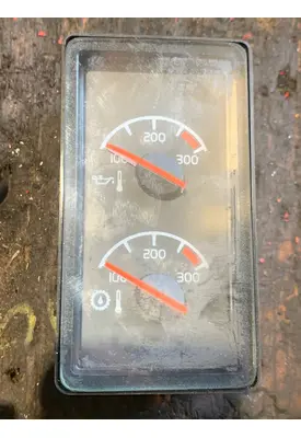 VOLVO VNL780 Dash Panel