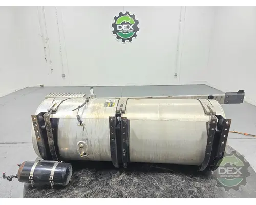 VOLVO VNL780 Fuel Tank