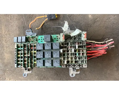 VOLVO VNL780 Fuse Box
