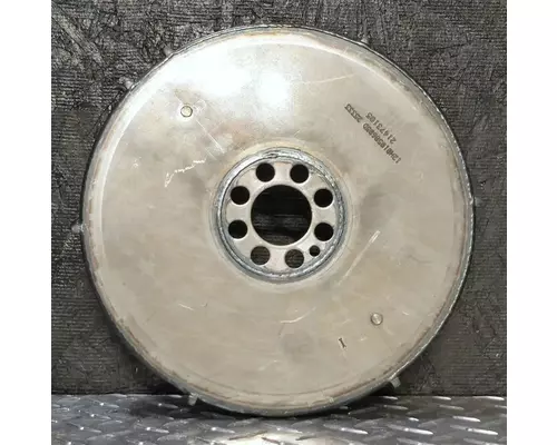 VOLVO VNL780 Harmonic Balancer