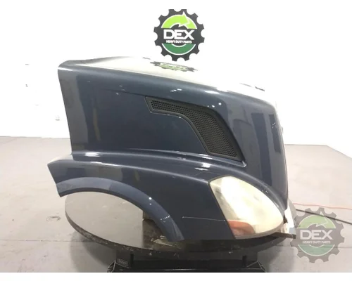 VOLVO VNL780 Hood