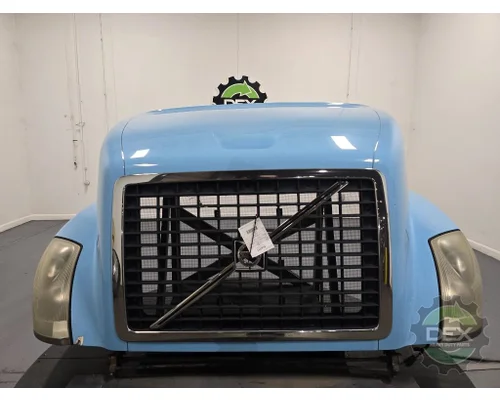 VOLVO VNL780 Hood