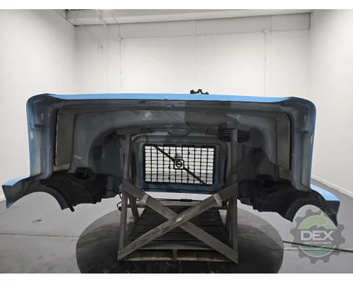 VOLVO VNL780 Hood