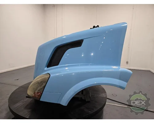VOLVO VNL780 Hood