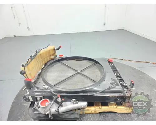 VOLVO VNL780 Radiator