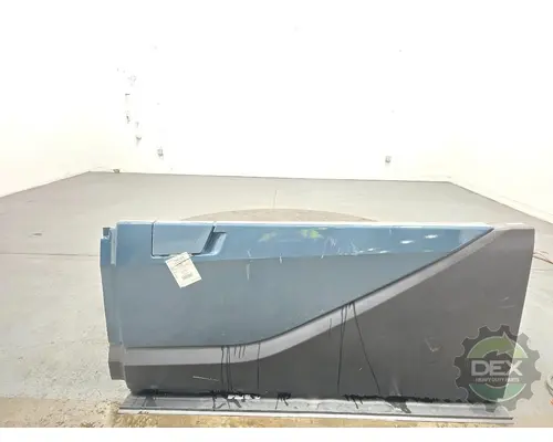 VOLVO VNL840 1644 bulb socket