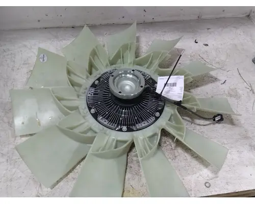 VOLVO VNL840 2634 fan drive