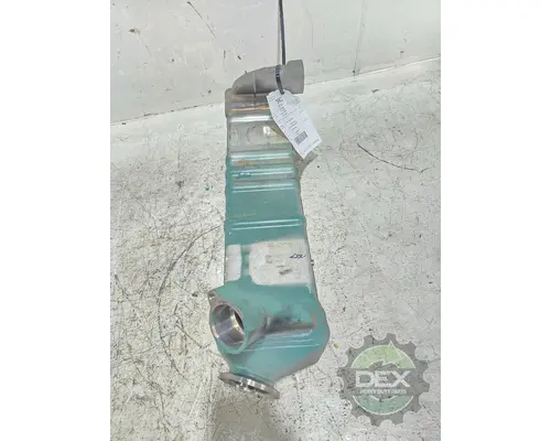 VOLVO VNL840 2932 cooler