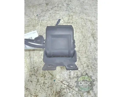 VOLVO VNL840 3903 camera