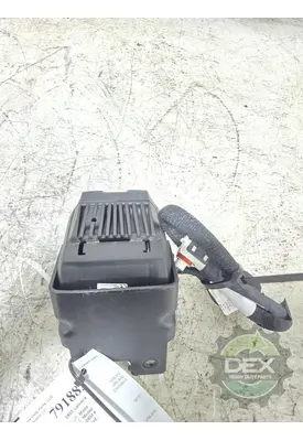 VOLVO VNL840 3903 camera