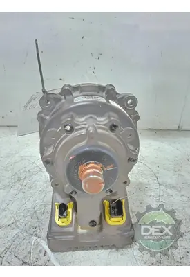 VOLVO VNL840 6422 steering gear, servo complete