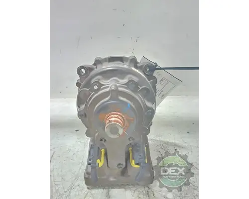 VOLVO VNL840 6422 steering gear, servo complete