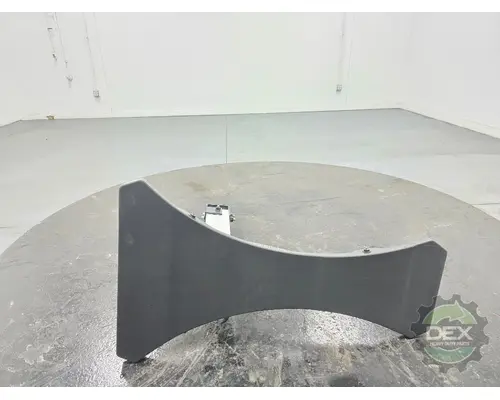 VOLVO VNL840 9224 mudguard with mounting (Trucks)