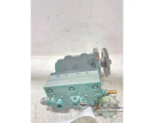 VOLVO VNL840 Air Compressor