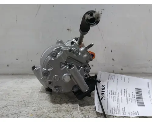 VOLVO VNL840 Air Conditioner Compressor