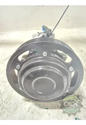 VOLVO VNL840 Air Conditioner Compressor