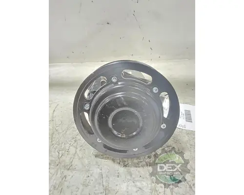 VOLVO VNL840 Air Conditioner Compressor