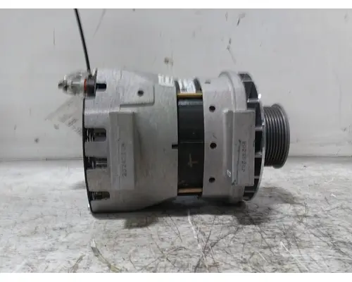 VOLVO VNL840 Alternator