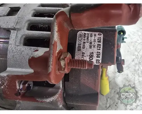 VOLVO VNL840 Alternator