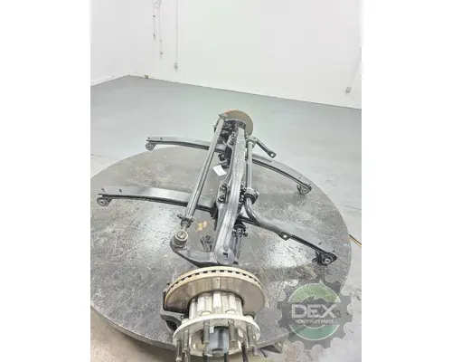 VOLVO VNL840 Axle Assembly, Front (Steer)