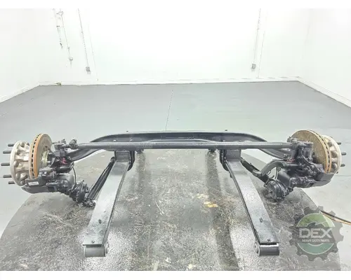 VOLVO VNL840 Axle Assembly, Front (Steer)