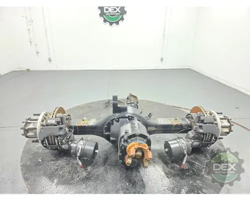 VOLVO VNL840 Axle Assembly, Rear (Single or Rear)