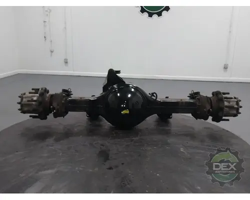 VOLVO VNL840 Axle Assembly, Rear (Single or Rear)