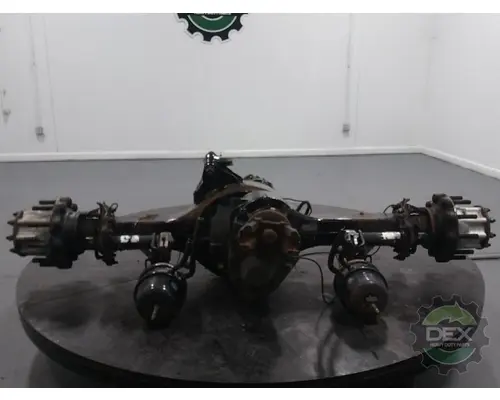 VOLVO VNL840 Axle Assembly, Rear (Single or Rear)