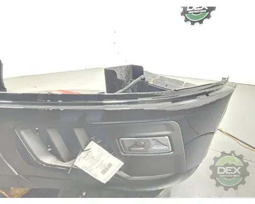 VOLVO VNL840 Bumper Assembly, Front