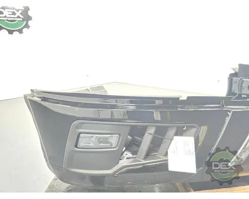 VOLVO VNL840 Bumper Assembly, Front