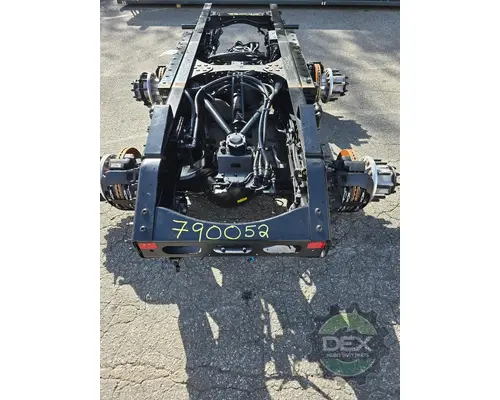 VOLVO VNL840 Cutoff Assembly (Housings & Suspension Only)
