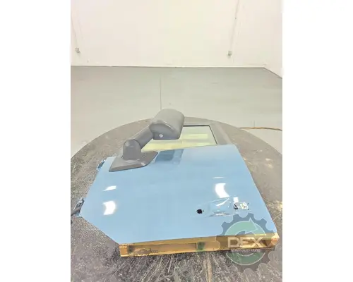 VOLVO VNL840 Door Assembly, Front