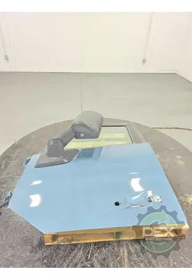 VOLVO VNL840 Door Assembly, Front