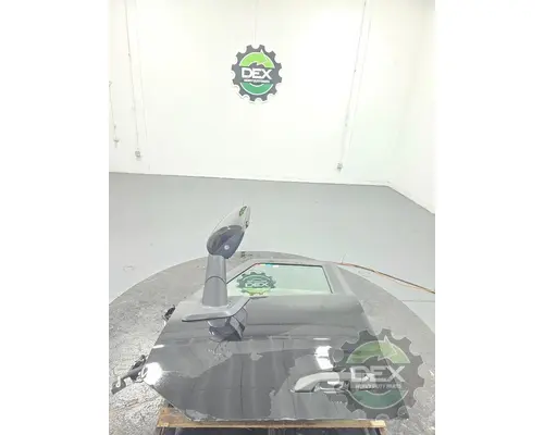 VOLVO VNL840 Door Assembly, Front