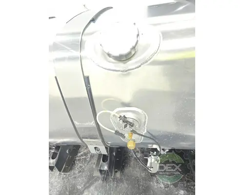 VOLVO VNL840 Fuel Tank