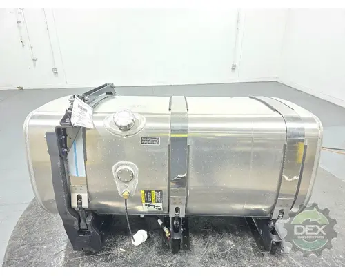 VOLVO VNL840 Fuel Tank