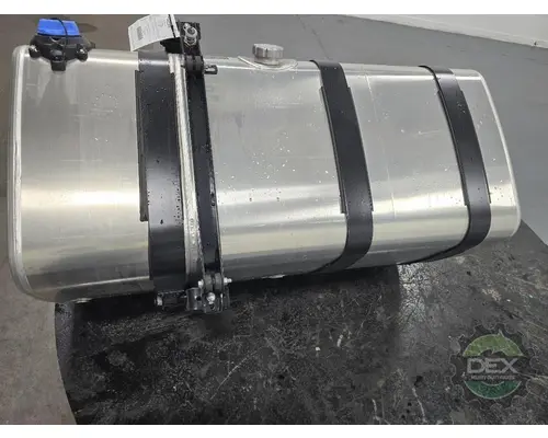 VOLVO VNL840 Fuel Tank