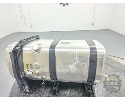 VOLVO VNL840 Fuel Tank